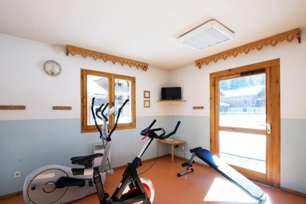 Appartement Rez-De-Chaussee, Cosy T3 4 A 6 Pers Avec Piscines Interieure & Exterieure A Samoens En Haute-Savoie Luaran gambar